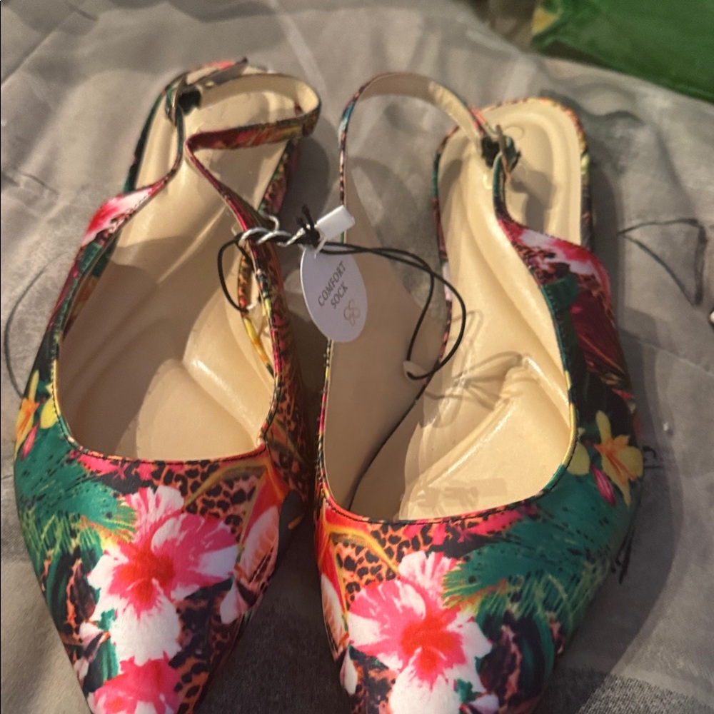 Jessica Simpson Tropical Floral Pointed Slingback Flats - Green/Pink